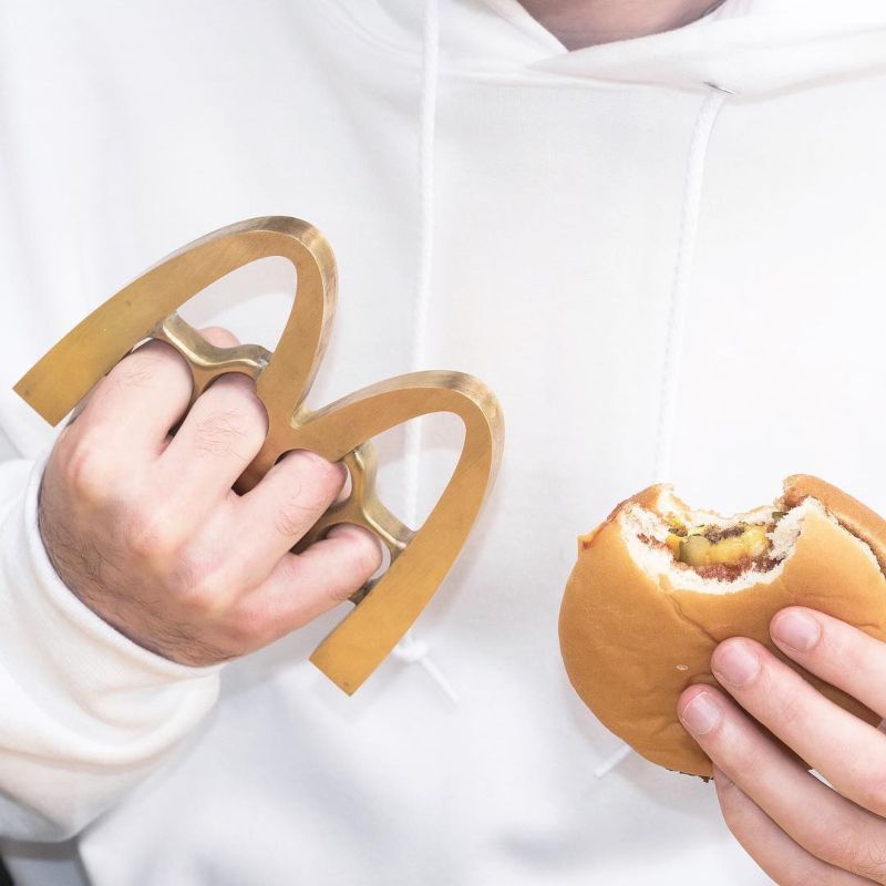 mcdonalds-logo-weapon
